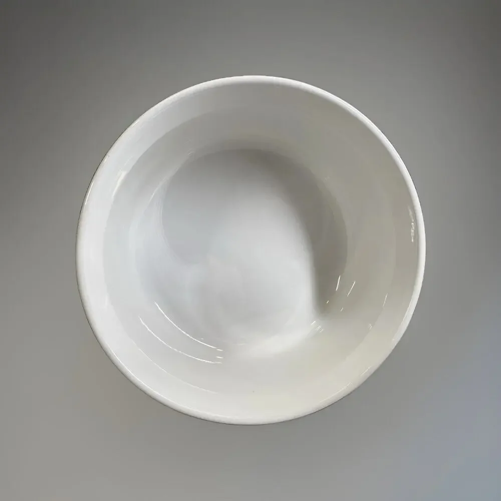 Corning Ware French White F-5-B 1.6 Liter Round Casserole Dish USA Mint 7.5